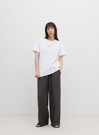 【サイズ展開あり】フロントロゴプリントTシャツ