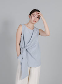 【Et】Asymmetrical Sleeveless Blouse