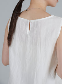 【Et】Asymmetrical Sleeveless Blouse