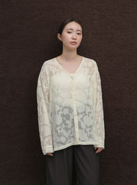 【Et】Sheer Jacqard V-Neck Blouse