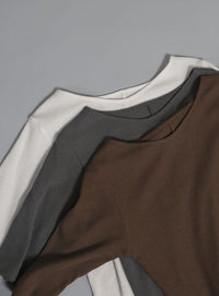 【Et】V-Curved Neck back slit T-Shirt