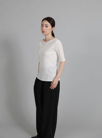 【Et】V-Curved Neck back slit T-Shirt