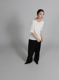 【Et】V-Curved Neck back slit T-Shirt