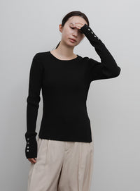 【Et】Crew Neck Button Sleeve Knit