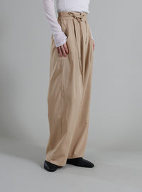 【Et】Two-Tuck Ribbon Straight Pants