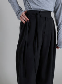 【Et】Two-Tuck Ribbon Straight Pants
