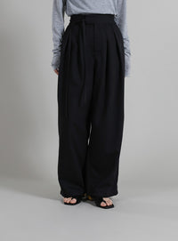 【Et】Two-Tuck Ribbon Straight Pants