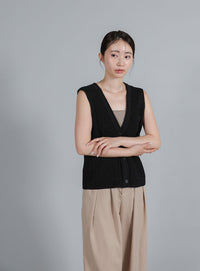 【Et】Linen-touch V-neck vest