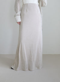 【サイズ展開あり】シャイニーストレッチナローロングスカート