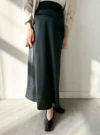 サテンナローロングスカート【by SON】