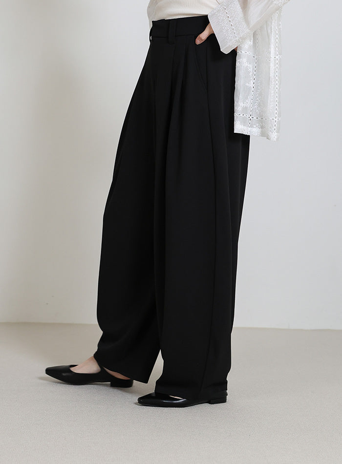 スラックス – SELECT MOCA