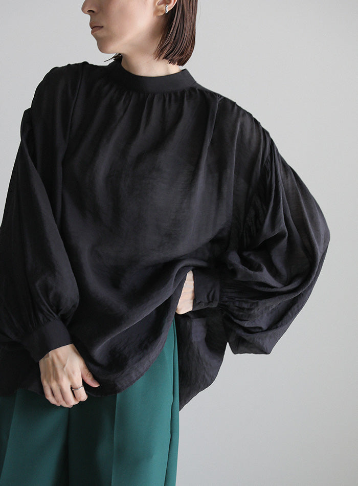プチハイネックボリュームシアー楊柳ブラウス【SALE】