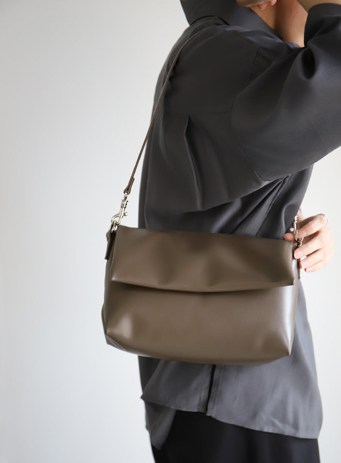 ワンハンドル ラップバッグ シルバー 73416081b_29_d_1500x.jpg?v=