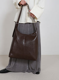 フェイクレザービッグホーボーバッグ