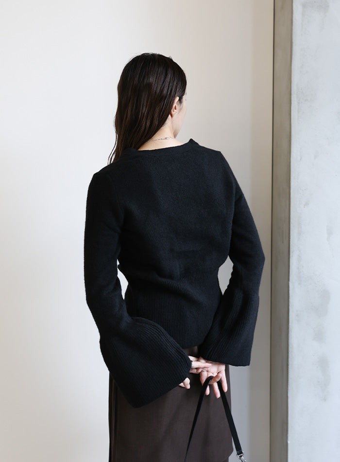 ベルスリーブVネックニットカーディガン