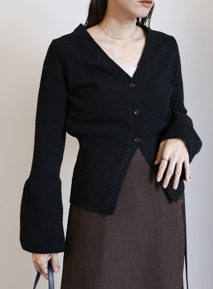 ベルスリーブVネックニットカーディガン
