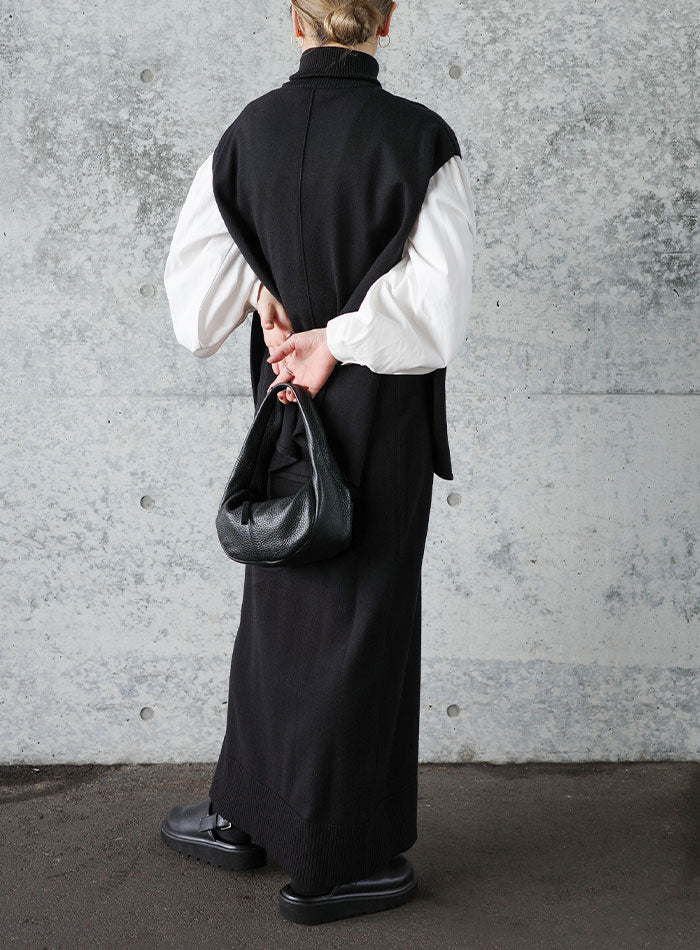 gasa*grue タートルネックロングベストNew self ガサの一覧