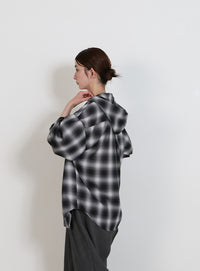 チェックシアーオーバーフーディーシャツ