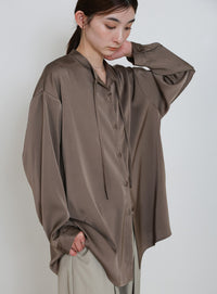 ボウタイサテンシャツ