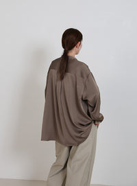 ボウタイサテンシャツ