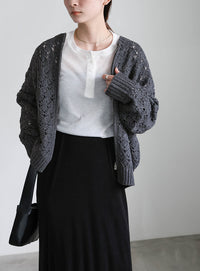 透かし編みジップカーディガン