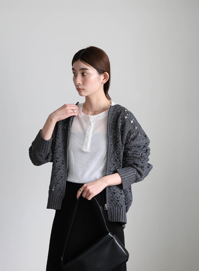 透かし編みジップカーディガン