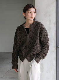 透かし編みジップカーディガン