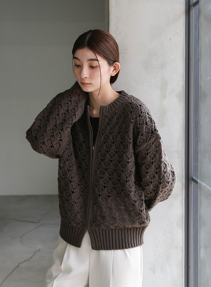 透かし編みジップカーディガン