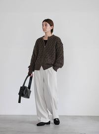 透かし編みジップカーディガン