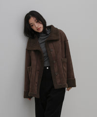 フェイクムートンミドル丈コート