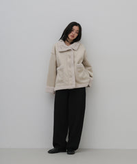 フェイクムートンミドル丈コート