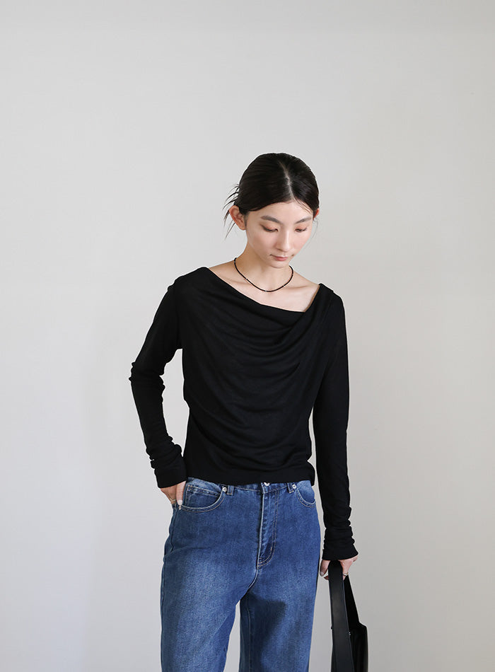 Alia アライアドレープトップス Alia アライアドレープトップス ALAÏA Draped Top in Noir | FWRD