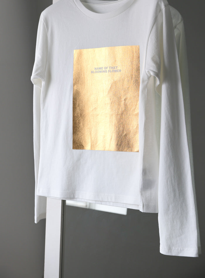 箔プリントロングTシャツ