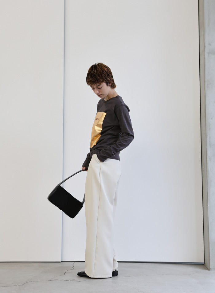 箔プリントロングTシャツ