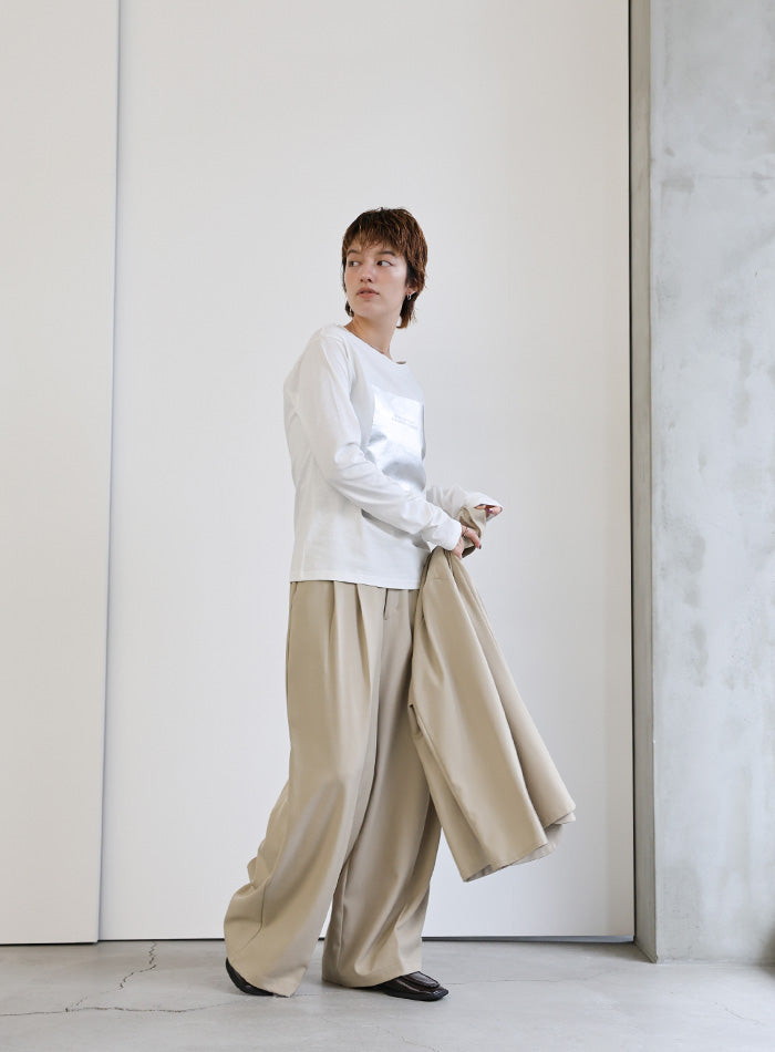 箔プリントロングTシャツ