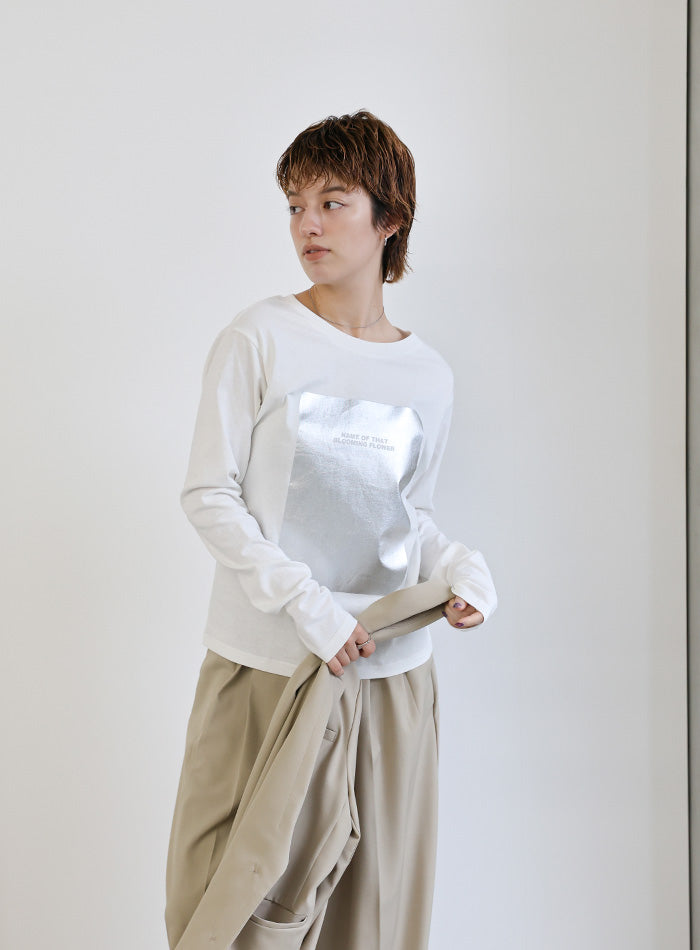 箔プリントロングTシャツ