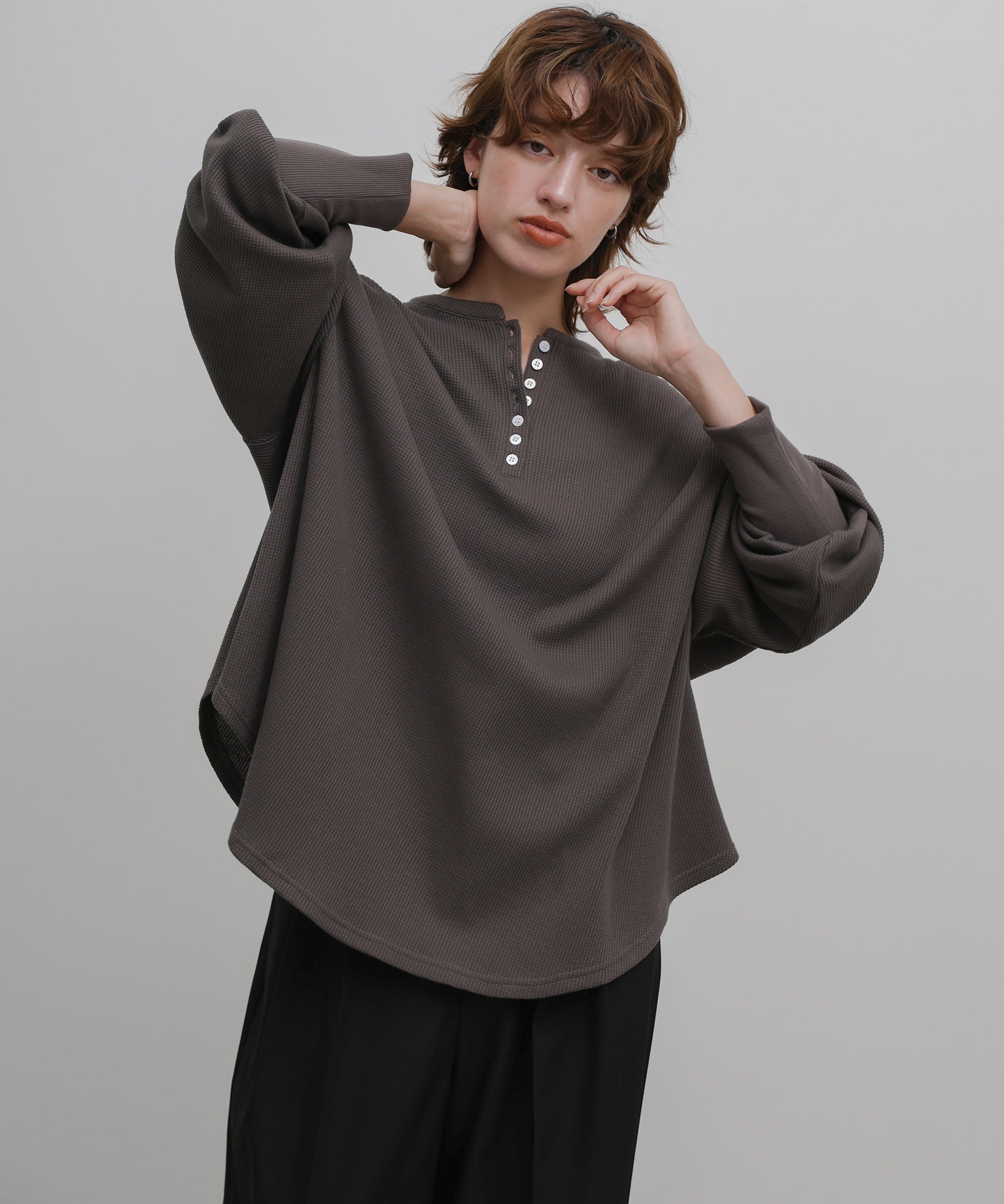 サーマルヘンリーネックビッグロンT – SELECT MOCA