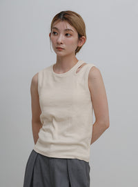 ショルダースリットカップ付きタンク