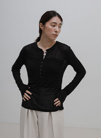 ボタンデザインシアーヘンリーネックロンT