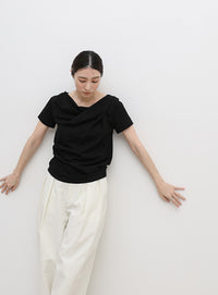 ドレープネックハーフスリーブTシャツ