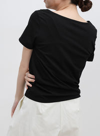 ドレープネックハーフスリーブTシャツ