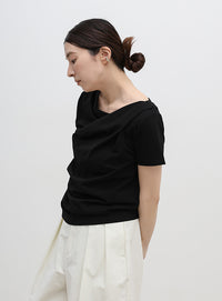 ドレープネックハーフスリーブTシャツ