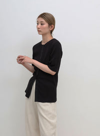 クルーネックセンターラインリブトップス