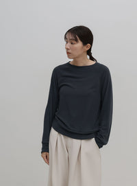 シンプルラグランスリーブカットソー