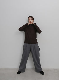 シンプルハイネックロンＴ