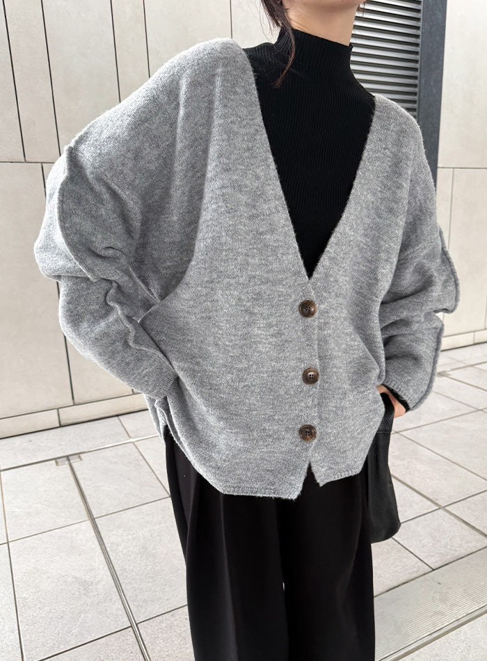 スリーブリンキングVネックカーディガン【by SON】