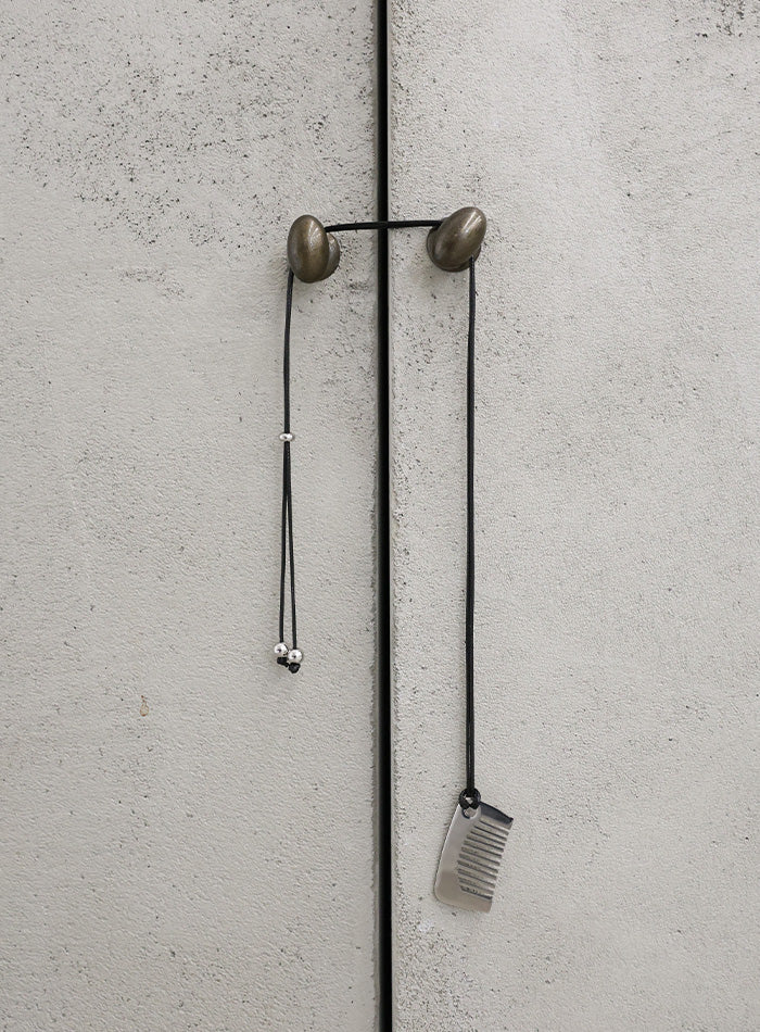 コームモチーフコードネックレス