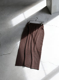 ヘムリブニットIラインスカート