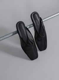 【Et】Square-toe Mesh slip-ons