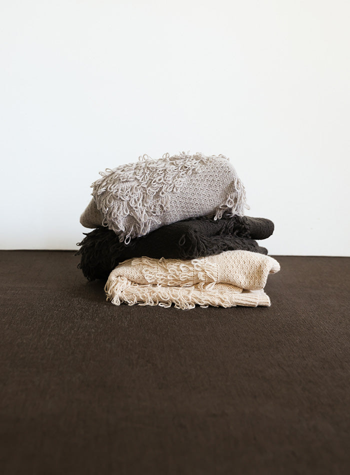 【Et】Asymmetrical Loop Panel Knit